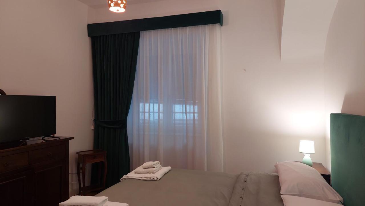 Appartament La Maison Petit Napoli Екстериор снимка